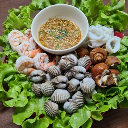 หมูตอนเมี่ยงทะเล