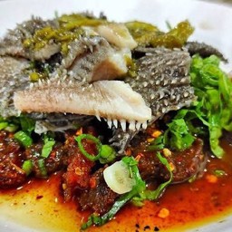 ส้าเนื้อดิบ