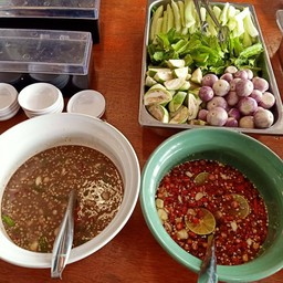 น้ำพริกกะปิ ผักสด