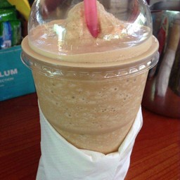 กาแฟปั่นและเย็น