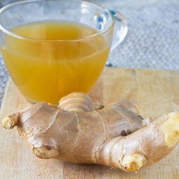 น้ำขิงร้อน