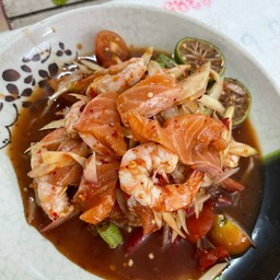 ตำแซลมอน-กุ้งสุก