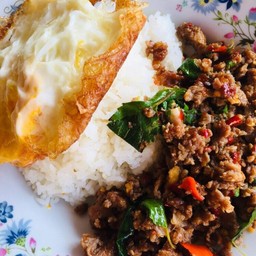 สุรเบสครัวเถื่อน ตอนนี้ขายกะเพรา