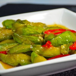 มะเขือยาวน้ำแดง红烧茄子