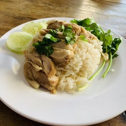 ข้าวมันไก่ต้มยำเพชรเกษม39