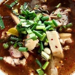 ต้มแซ่บเนื้อ