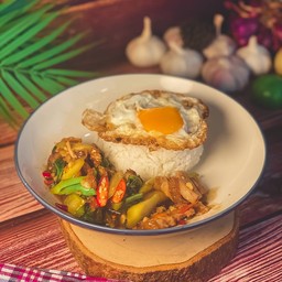 ข้าวผัดคะน้า จานเดี่ยวจ้าา