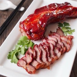 หมูแดงอบน้ำผึ้ง