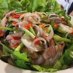 ยำหมูย่าง