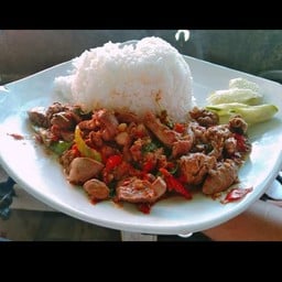 แซ่บหน้าซอย