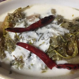 แกงกะทิปลาสลิดใบมะขาม