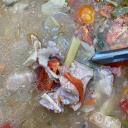 ต้มยำขาหมู