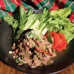น้ำตกข้าวคั่วเนื้อบังลม