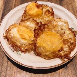 ไข่ดาว  (ฟองละ)