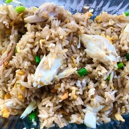 ข้าวผัดปู 