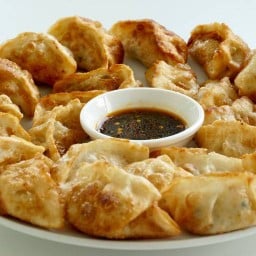 ร้านอาหารญิ๋ง Ying’s Restaurant