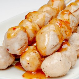 ลูกชิ้นหมูปิ้ง