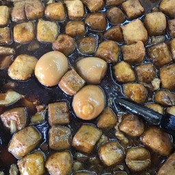 พะโล้หมูสตรูแข้มข้น