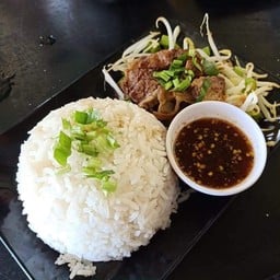 ก๋วยเตี๋ยวเรือถูกปากสาขามหาราชอยุธยา