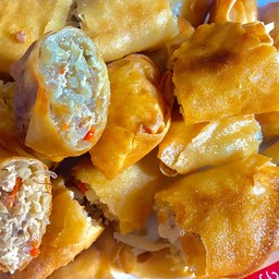 ข้าวไข่เจียวไง &กะเพราพริกนรก