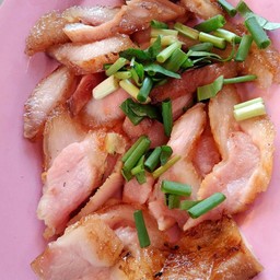 คอหมูย่าง