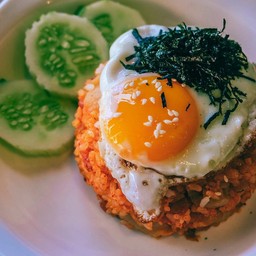 ข้าวผัดกิมจิ แฮม+ไข่ดาว Kimchi fried rice