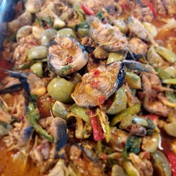 ผัดฉ่าปลาดุก