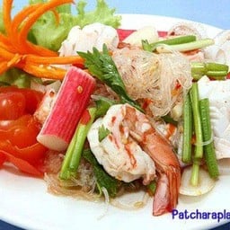 ยำสามใบเถา