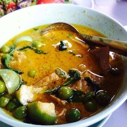 แกงเขียวหวานเนื้อ
