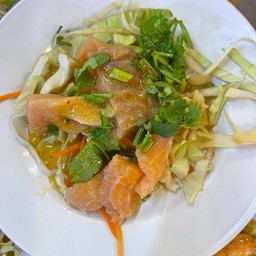 ยำแซลม่อน ซีฟู๊ด