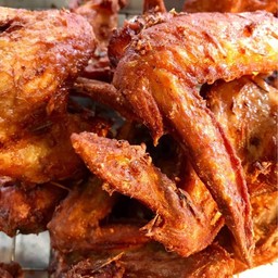 ปีกไก่ทอด
