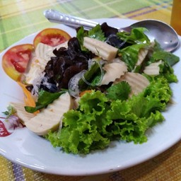 ยำหมูยอ
