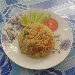 ข้าวผัดเขียวหวานหมู