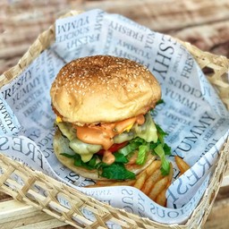 เบอร์เกอร์เนื้อ