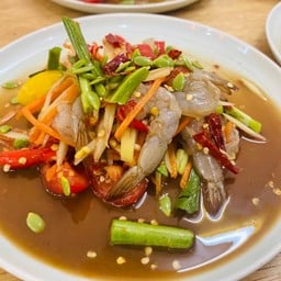 ตำกุ้งสด