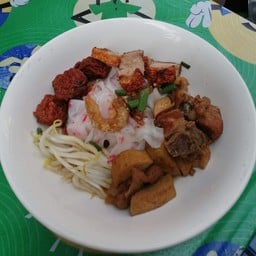 ร้านก๋วยจั๊บ