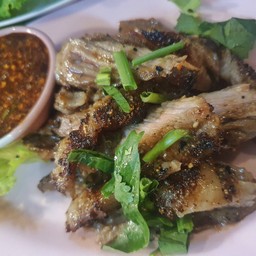 เสือร้องไห้