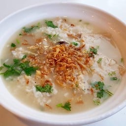 ข้าวต้มทรงเครื่อง