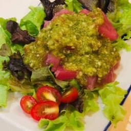 ทูน่าแซ่บ