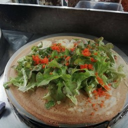 สลัดแป้งเนยนม+ไข่กุ้ง+ชีส+เบคอน+ปูอัด+กรีนโอค+พิซซ่า