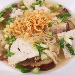 ก๋วยจั๊บญวน