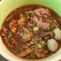 แก้มใสก๋วยเตี๋ยวรสเด็ด สูตรโบราณ