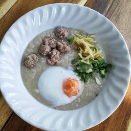โจ๊กหมูใส่ไข่ (หมูสับ+ไข่)