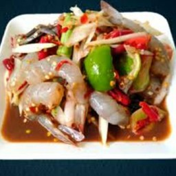 ตำกุ้งสด