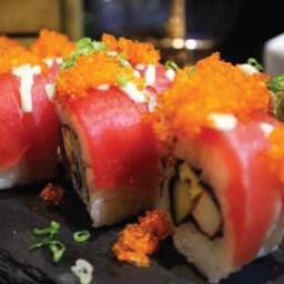 โรลทูน่าไข่กุ้ง