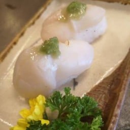 (147) ซูชิหอยเชลล์ (คำละ)