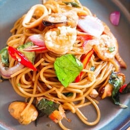 กะหรี่อินเตอร์