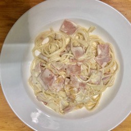 สปาเก็ตตี้คาโบนาร่่า