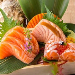 Super Salmon Sashimi