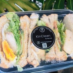 แซนวิชไก่ไข่ดาว